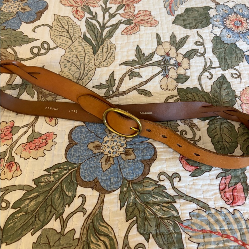 Fossil Cognac Brown Leather Belt with Gold Oval Buckle